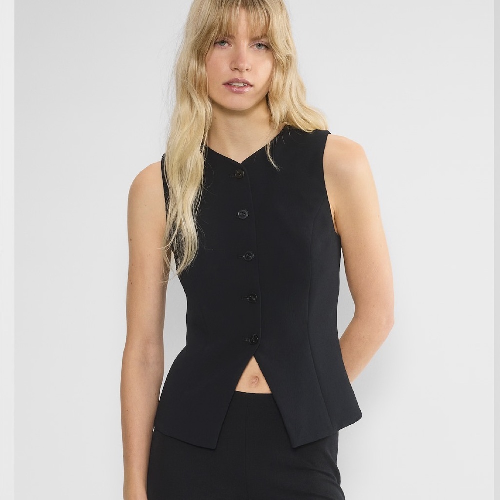 Aritzia Black Button-Up Vest